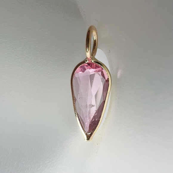 .60ct Glowing Pear Tourmaline 14K Yellow Gold Pendant 16x5mm - Picture 2 of 4